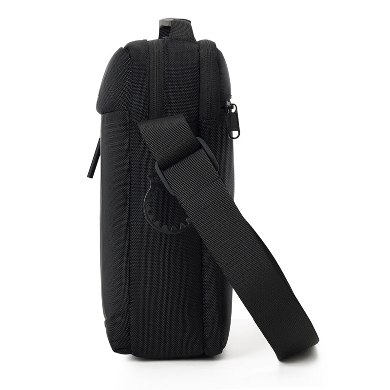 Men's Crossbody MCB24C85 - Vacuum Compression backpacks, Gun Bags, Tactical Bags MOQ From 24pcs | BaystorySupply