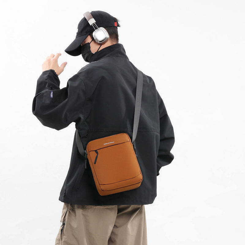 Men's Crossbody MCB24C85 - Vacuum Compression backpacks, Gun Bags, Tactical Bags MOQ From 24pcs | BaystorySupply