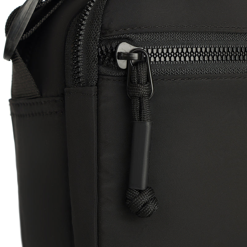 Men's Crossbody MCB24C87 - Vacuum Compression backpacks, Gun Bags, Tactical Bags MOQ From 24pcs | BaystorySupply