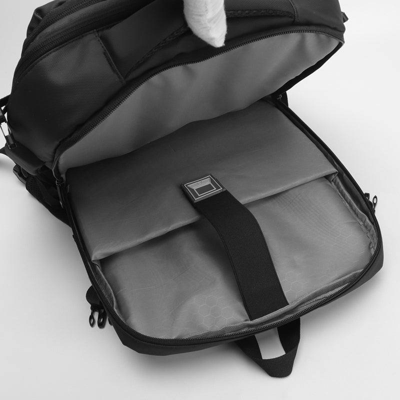 Men's Backpacks MBP25W83 - Vacuum Compression backpacks, Gun Bags, Tactical Bags MOQ From 24pcs | BaystorySupply